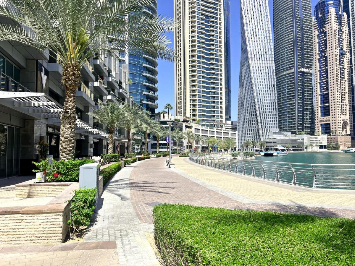 Newly Renovated Marina & Sea View Family Condo Dubai Eksteriør bilde