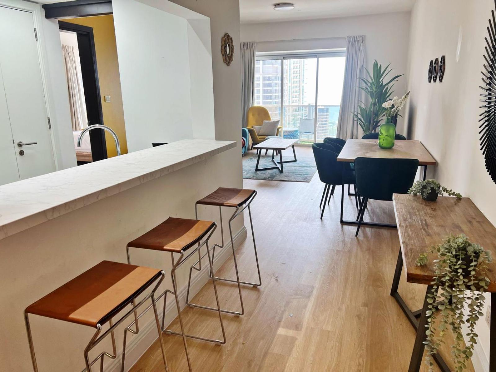 Newly Renovated Marina & Sea View Family Condo Dubai Eksteriør bilde